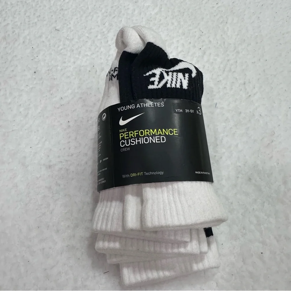 Boys Nike Performance Socks